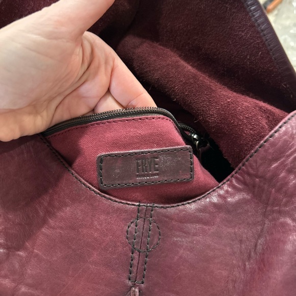 Vintage Y2K Cara hobo Dark Tigers Blood Red Leather Crescent Shape Shoulder Bag - Picture 10 of 15